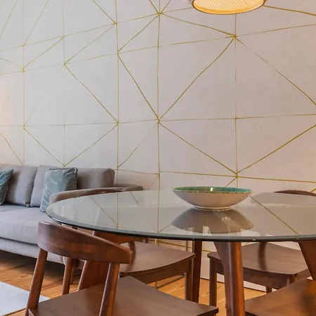 Downtown Sleek By Lovelystay Lisbon